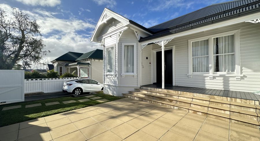  at 45 St Georges Bay Road, Parnell, Auckland