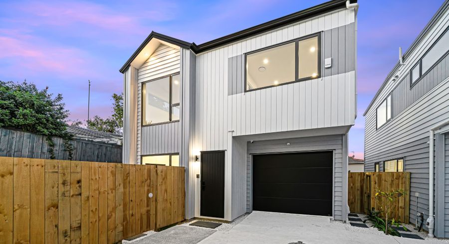  at 15 Quibray Place, Botany Downs, Manukau City, Auckland