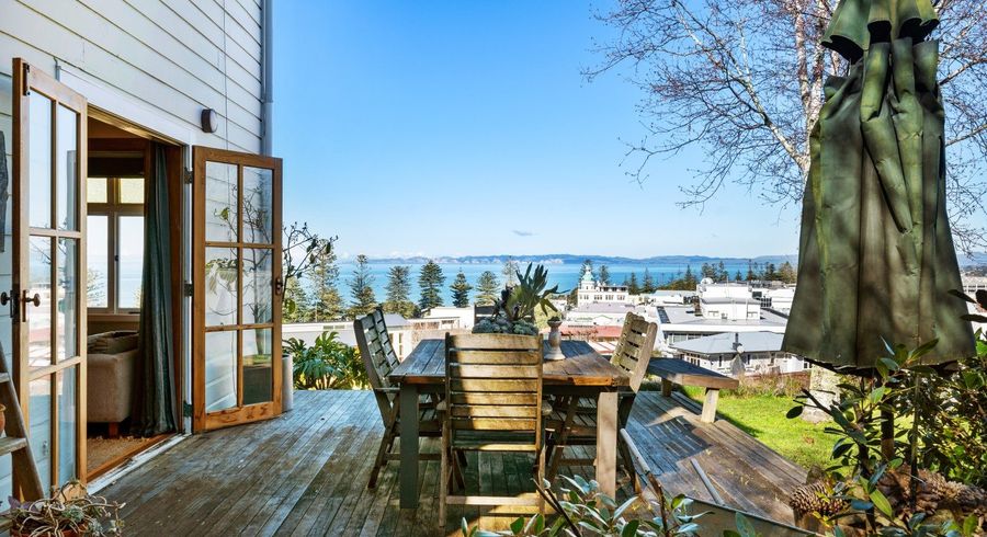  at 16 Brewster Street, Bluff Hill, Napier, Hawke's Bay