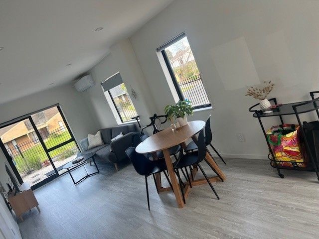  at 1/40 Mark Edward Drive, Half Moon Bay, Manukau City, Auckland
