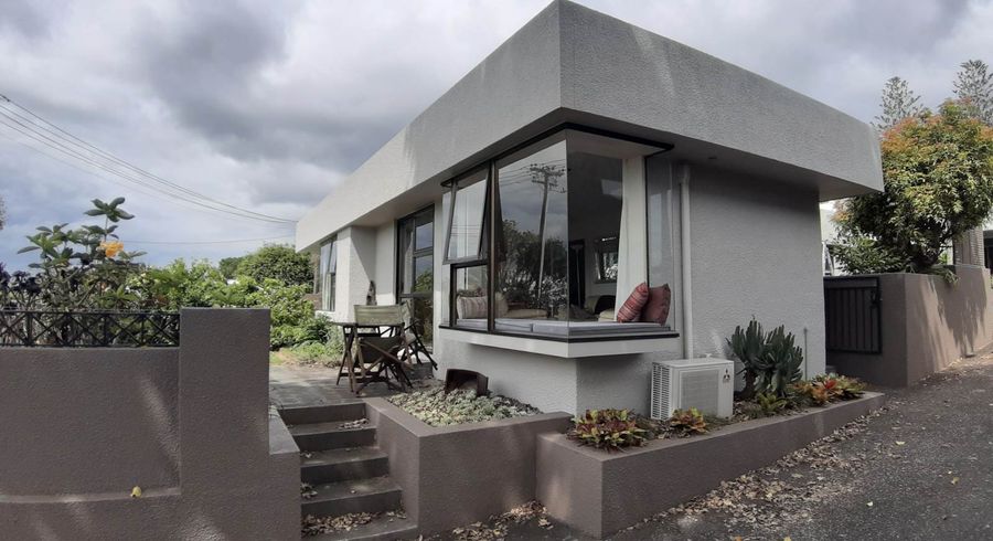  at 1/4 Prospect Terrace, Milford, Auckland
