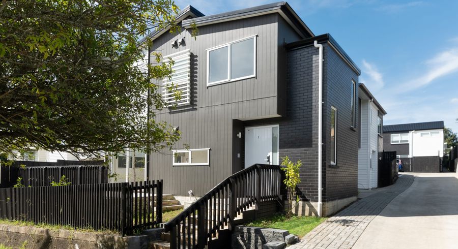  at 1&2/66 Gardner Avenue, New Lynn, Waitakere City, Auckland