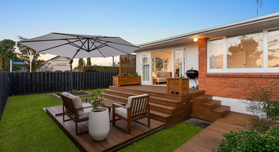  at 1/84 Nile Road, Milford, North Shore City, Auckland
