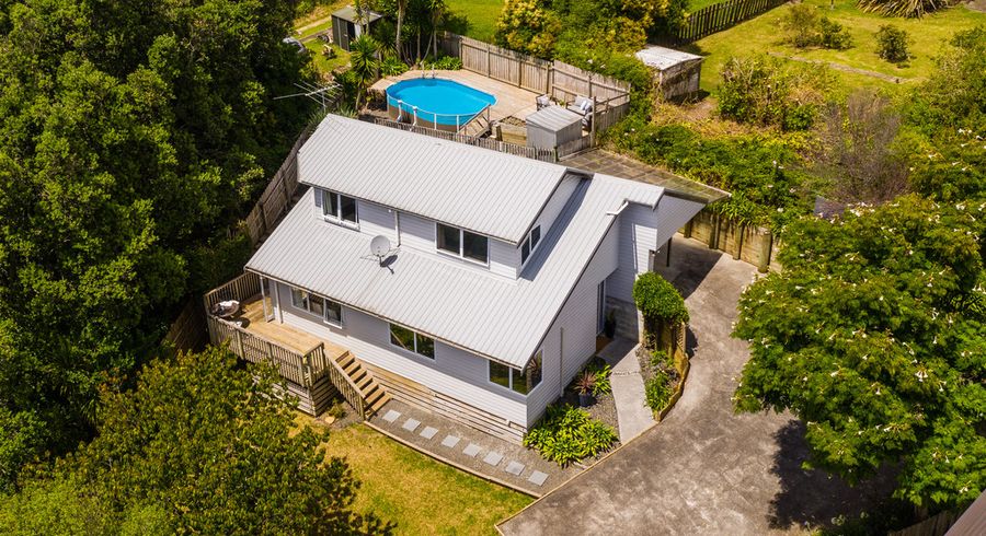  at 305B Glenfield Road, Glenfield, Auckland