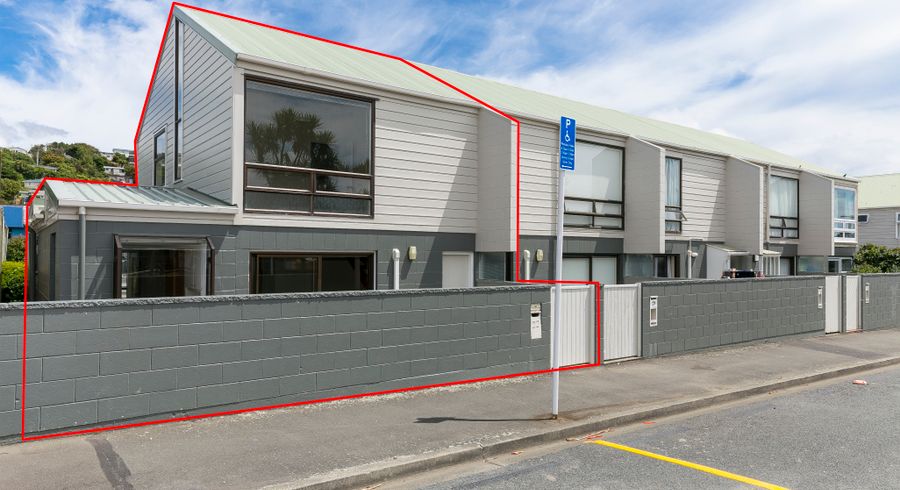  at 22/4 Dr Taylor Terrace, Johnsonville, Wellington
