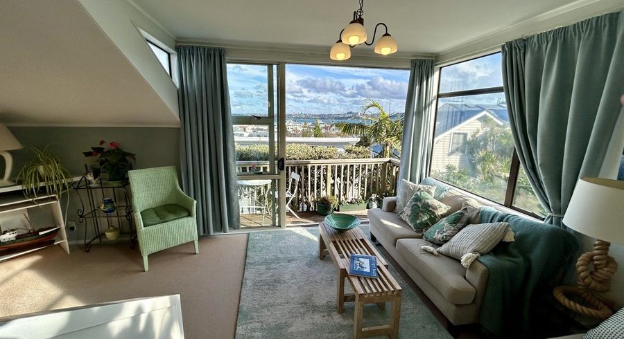  at 2/9 Calliope Road, Devonport, North Shore City, Auckland