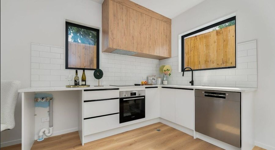 at 7/18 Dellwood Avenue, Te Atatu South, Waitakere City, Auckland