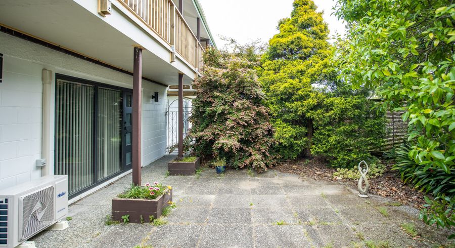  at 8B Monde Pl, Clover Park, Manukau City, Auckland