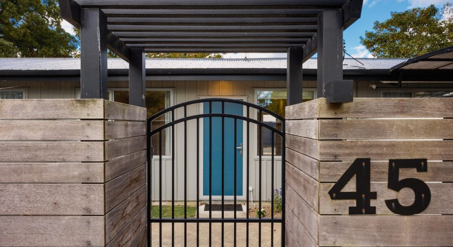  at 45 Hereford Street, West End, Palmerston North