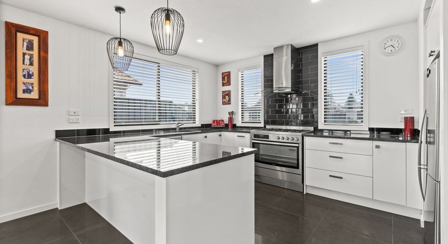 at 11 Aparima Place, Te Awa, Napier, Hawke's Bay