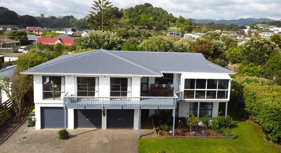  at 10 Turnbull Place, Ohope
