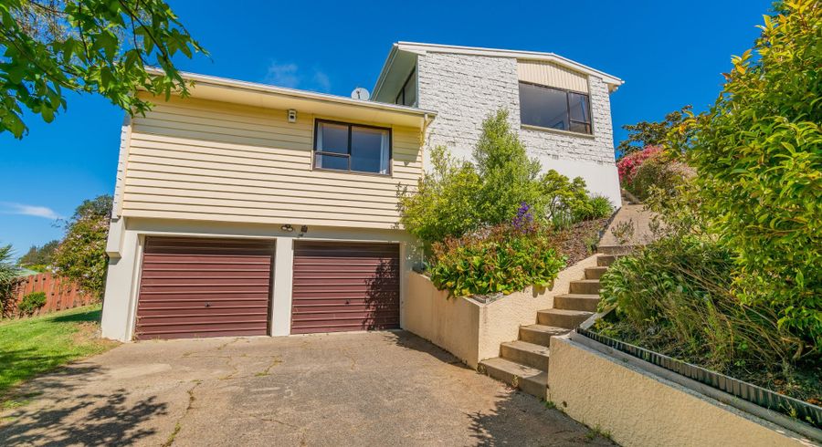  at 35 Pioneer Crescent, Helensburgh, Dunedin