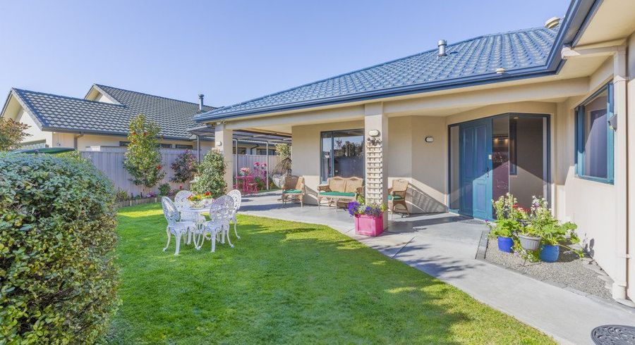  at 8 Park Lane, Greenmeadows, Napier