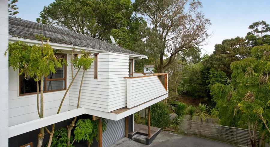  at 28b Bayview Road, Bayview, North Shore City, Auckland