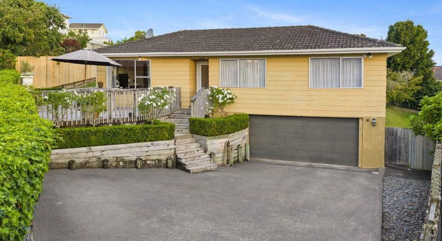  at 7 Glenbervie Crescent, Massey, Waitakere City, Auckland