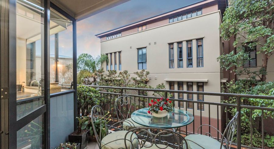  at 1C/1 Furneaux Way, Remuera, Auckland