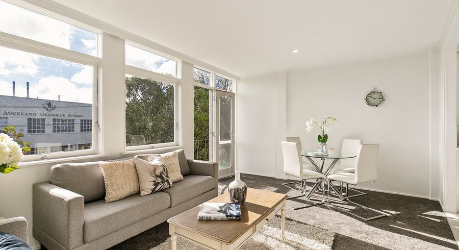  at 6/58 Mountain Road, Epsom, Auckland