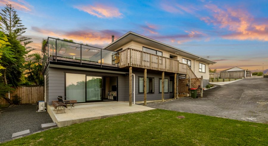  at 52 Solar Road, Glen Eden, Auckland