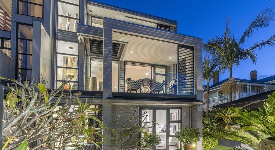  at 2D Tweed Street, Saint Marys Bay, Auckland City, Auckland