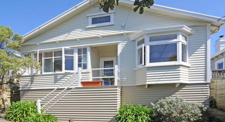  at 17 Standen Street, Karori, Wellington