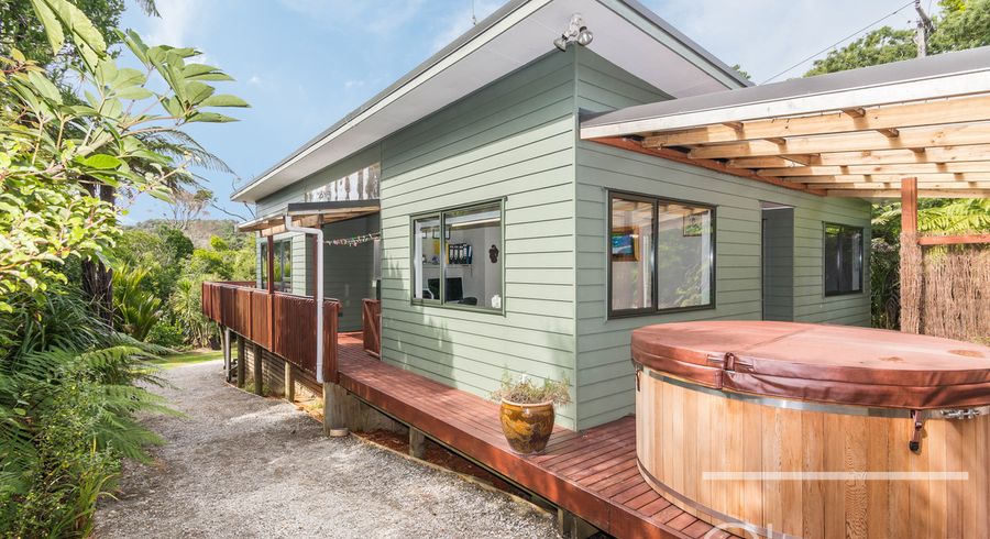  at 111 Anawhata Road, New Lynn