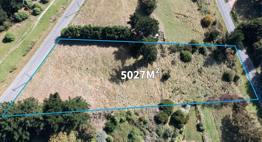 at 313b Worsleys Road, Cashmere, Christchurch City, Canterbury