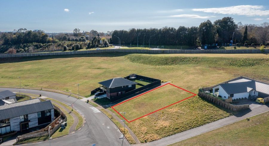  at 75 Whakaturou Crescent, Pyes Pa, Tauranga