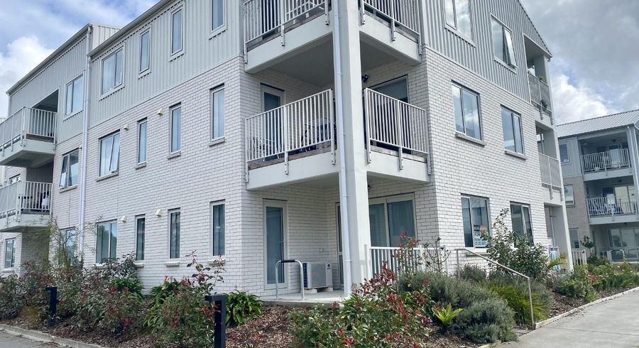  at 104/28A Eileen Newey Place, Henderson, Waitakere City, Auckland