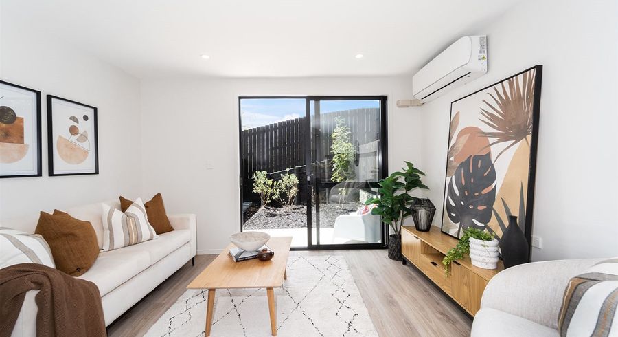  at 7/8 Chivalry Road, Glenfield, Auckland