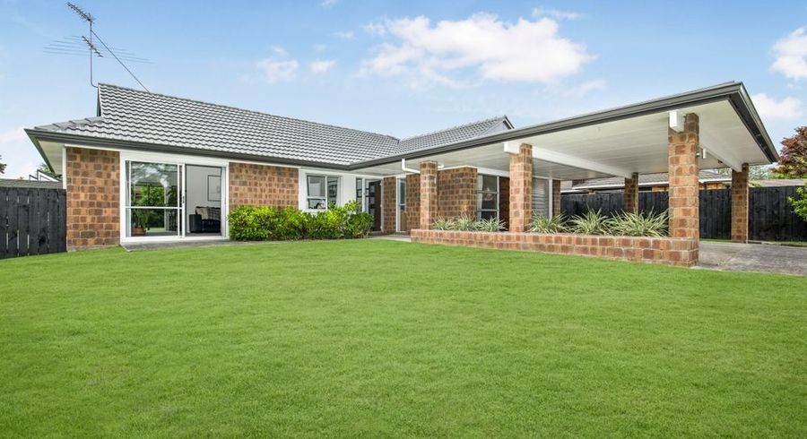  at 6 Corolu Place, Conifer Grove, Papakura, Auckland