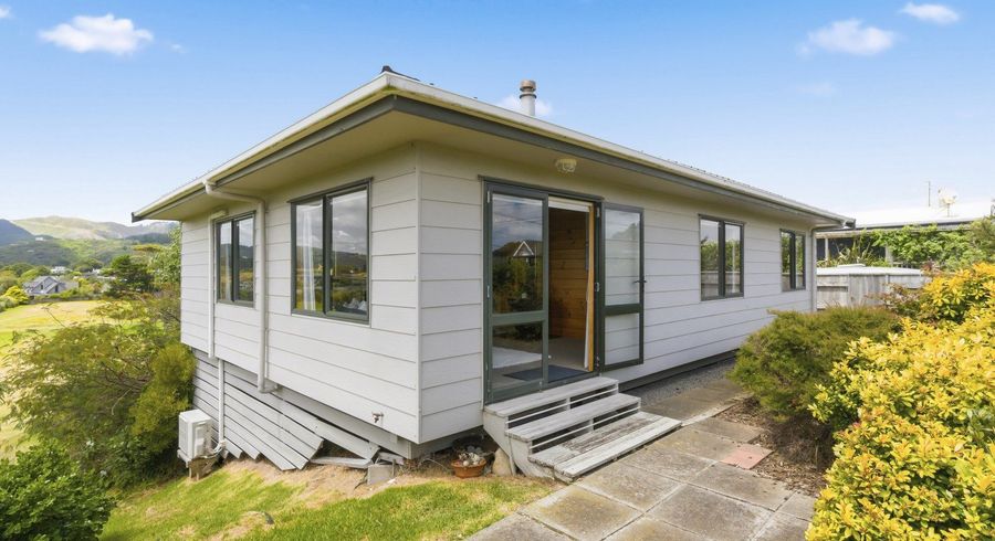  at 130 Renown Road, Raumati South, Kapiti Coast, Wellington