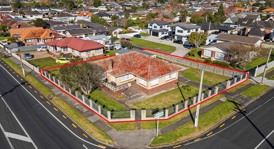  at 439 Great South Road, Papatoetoe, Manukau City, Auckland