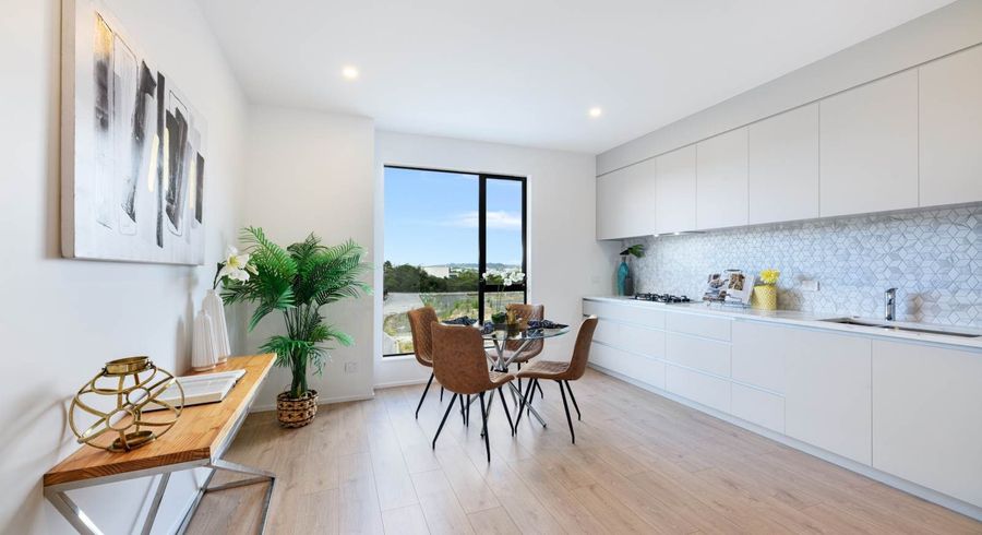  at 9/52B Rosedale Road, Pinehill, North Shore City, Auckland