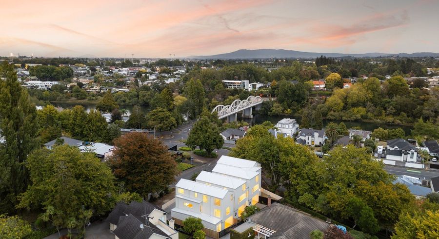  at 3/2 Woodstock Road, Fairfield, Hamilton, Waikato