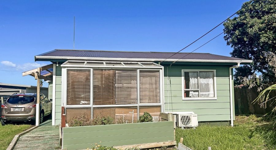  at 13 Tregenna Street, Castlecliff, Whanganui, Manawatu / Whanganui