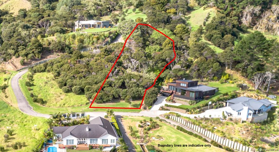  at 10 Ngarimu Heights Row, Thornton Bay
