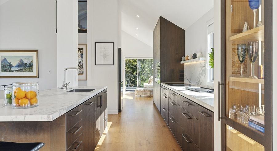  at 2/43 Princes Street, Northcote Point, North Shore City, Auckland