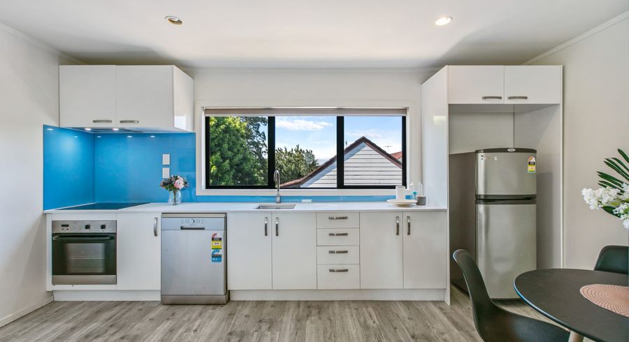  at 16 Kevale Place, Manurewa, Manukau City, Auckland
