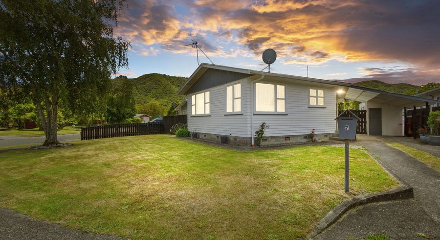  at 7 Kentucky Street, Totara Park, Upper Hutt, Wellington