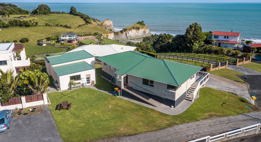  at 10 Motukari Place, Onaero, Waitara