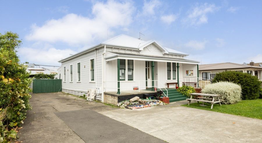  at 1117 Karamu Road, Mayfair, Hastings, Hawke's Bay