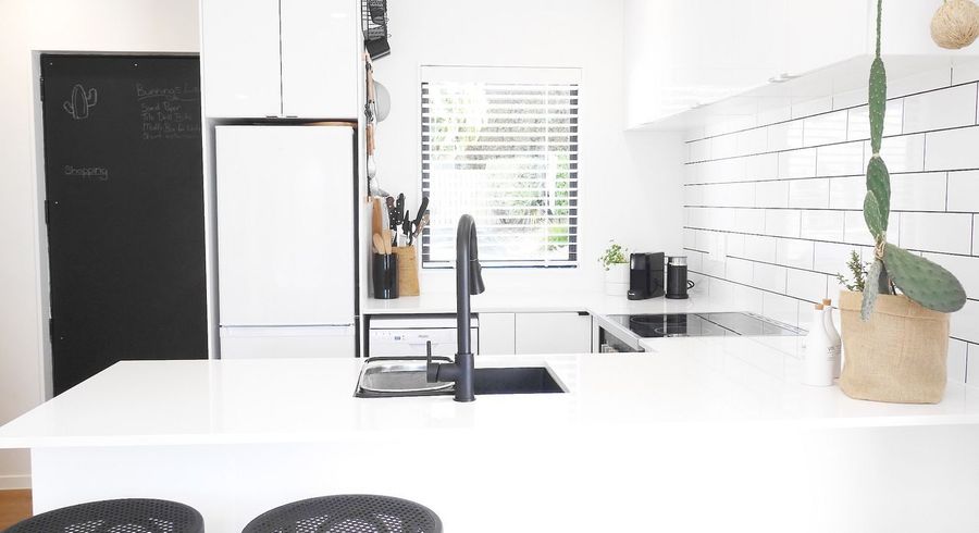  at 15/42A Park Avenue, Papatoetoe, Manukau City, Auckland