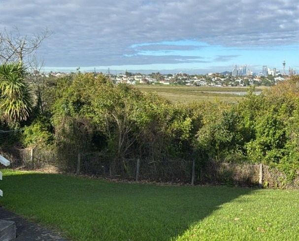  at 43a Marsden Street, Hauraki, North Shore City, Auckland