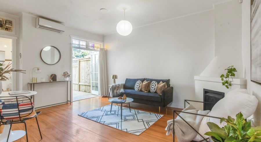  at 2/17 Edenvale Crescent, Mount Eden, Auckland