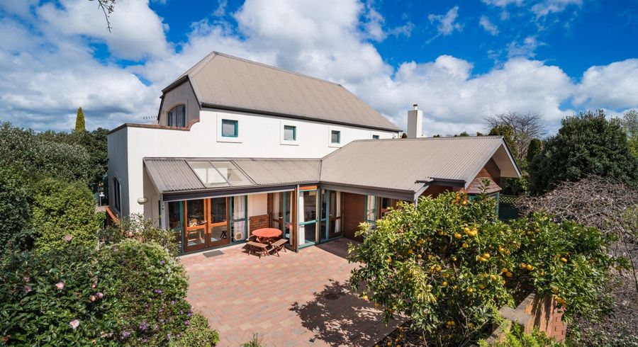  at 3 Balcairn Place, Terrace End, Palmerston North, Manawatu / Whanganui