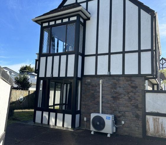  at 3/15 Swanson Road, Henderson, Waitakere City, Auckland