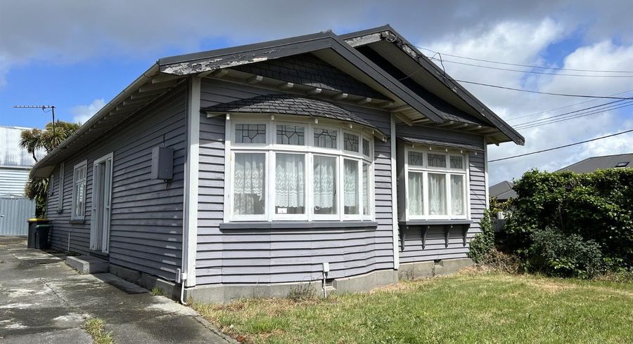  at 27 Clarence Street South, Addington, Christchurch City, Canterbury