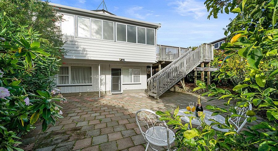  at 2 Annan Grove, Papakowhai, Porirua