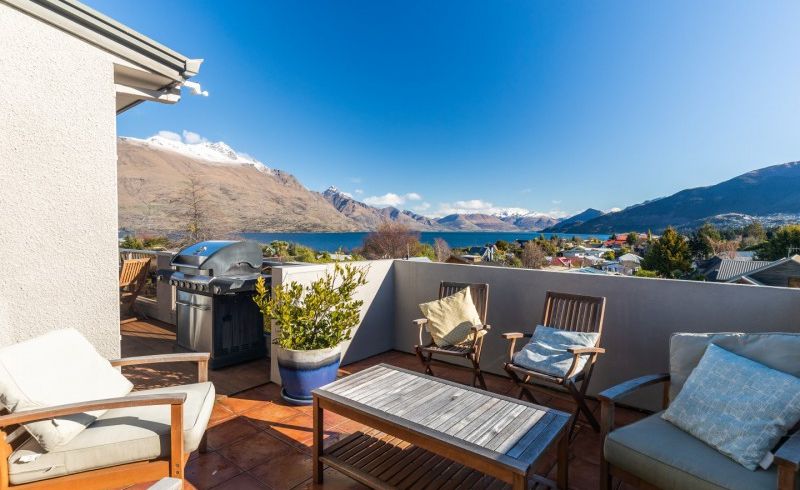  at 4 Cedar Drive, Kelvin Heights, Queenstown