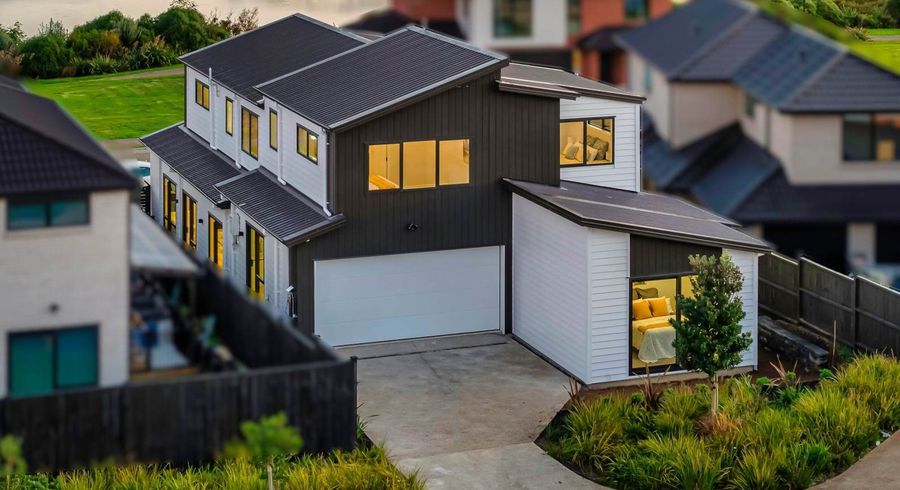  at 7 Emerald Avenue, Karaka, Franklin, Auckland